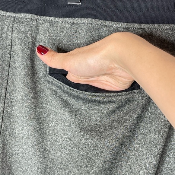 Under armor Men’s Athletic Draw String Grey Pants zipper pockets Size XXL - Picture 3 of 11